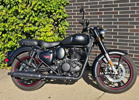 2022 Royal Enfield Classic 350 - Stealth Black | $3,399